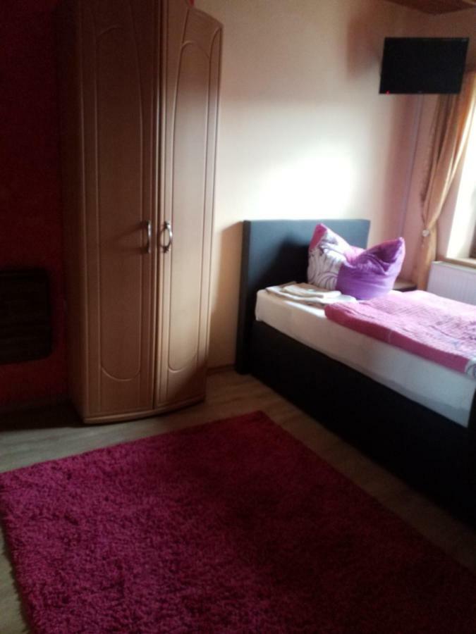 Mama Leone Hotel Weihenstephan Kültér fotó